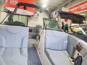 2022 Mastercraft Xt-23 for sale
