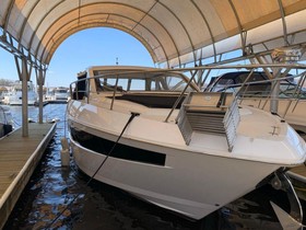 Купить 2018 Cruisers Yachts 390 Express Coupe