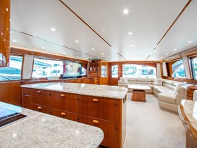 2016 Viking 82 Skybridge