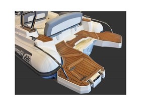 2022 Marlin Boat 226 Fb на продажу