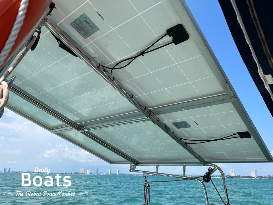 2007 Hunter 33 Fractional Rig Sloop for sale. View price, photos and