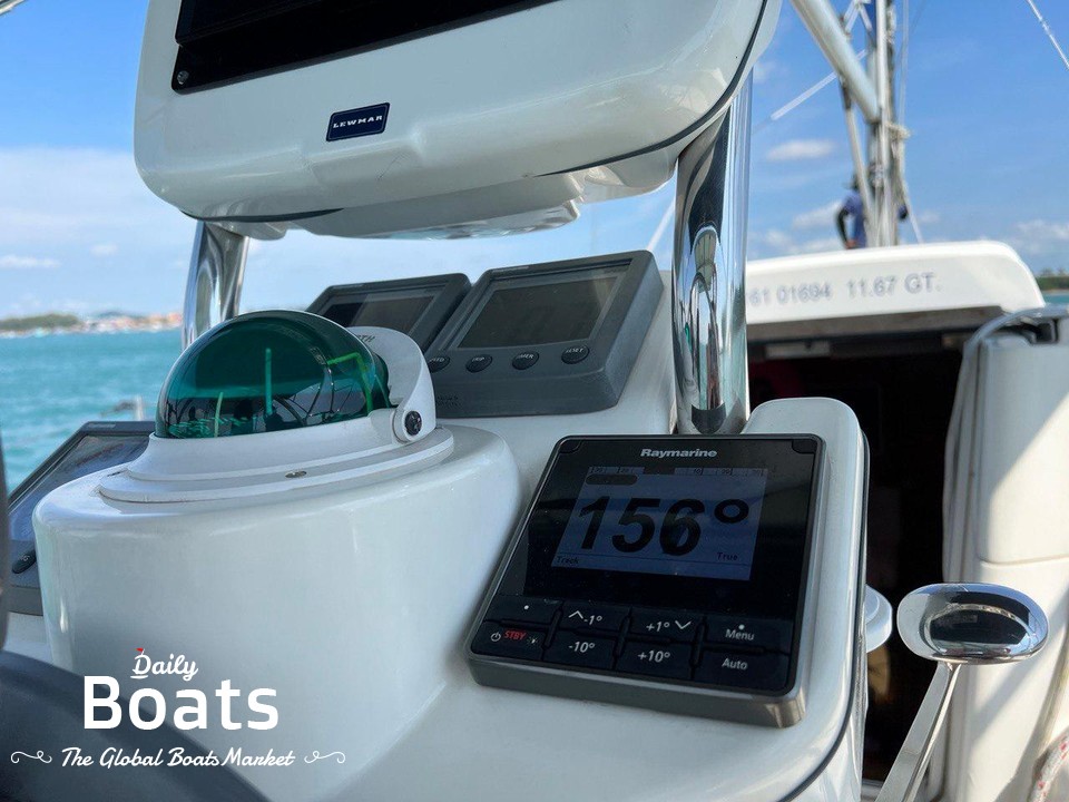 2007 Hunter 33 Fractional Rig Sloop for sale. View price, photos and