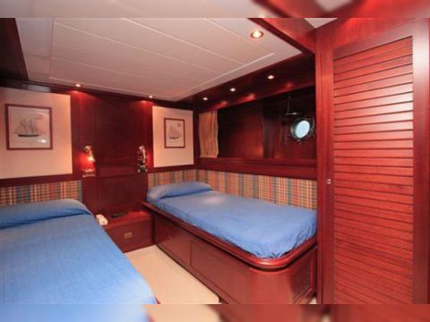 2000 Benetti 75 à vendre