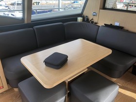 2011 Ferretti Yachts Custom Line 26 kaufen