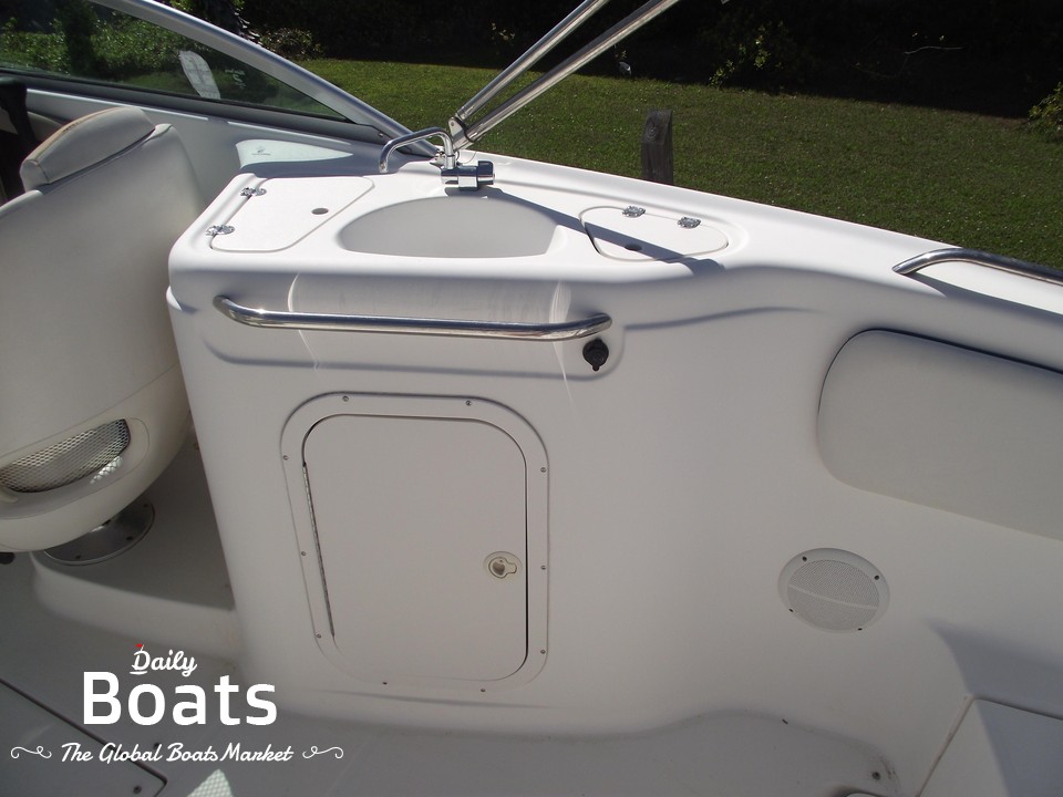 2002 Chaparral Sunesta 243 for sale. View price, photos and Buy 2002