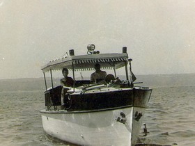 1903 Matthews J.W Packard Day Cruiser till salu