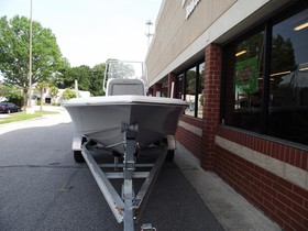 Buy 2022 Savannah 190 Is