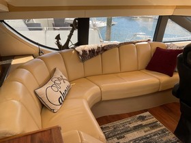 Kupiti 2001 Carver Pilothouse