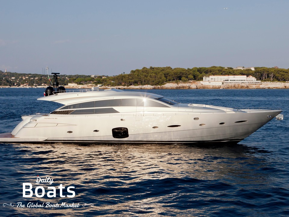 2012 Pershing 92