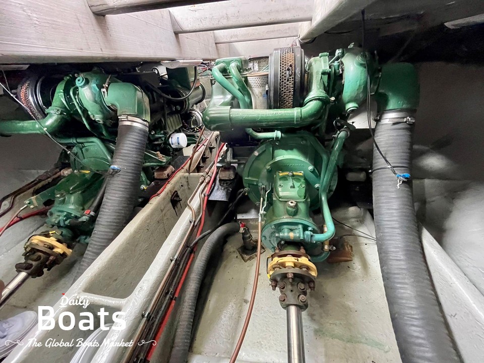 1990 Channel Island 32 for sale. View price, photos and Buy 1990