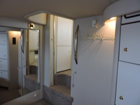 1998 Sea Ray 370 Aft Cabin