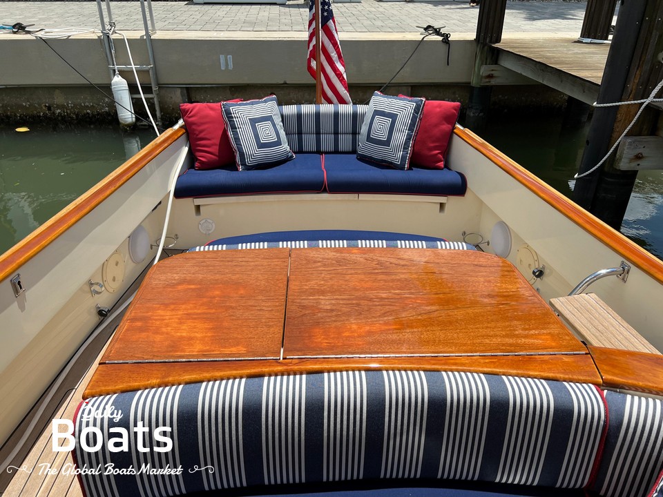 2003 Hinckley Runabout 29 for sale. View price, photos and Buy 2003