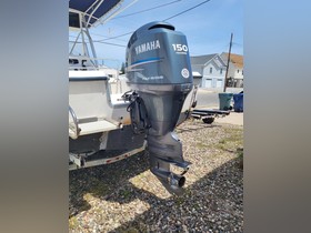 2005 Sea Hunt 202 Triton