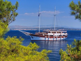 2013 Marina Vinici Wooden Schooner Cruise Ship for sale