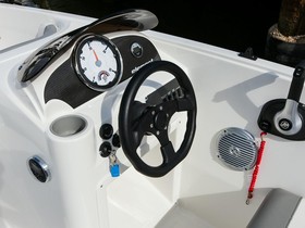 2017 Bayliner Element