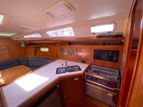 2004 Hunter 36
