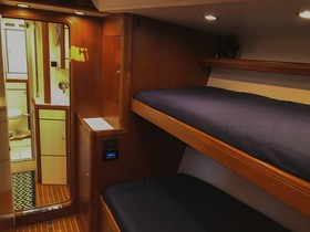 2001 Islander 56