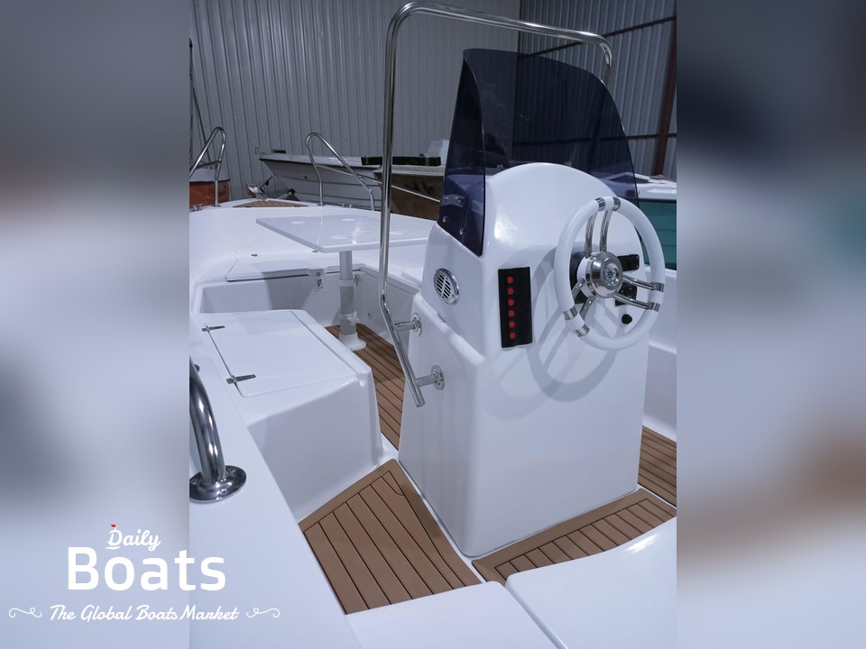 2022 Center Console Tb Marine Lux 500 for sale. View price, photos