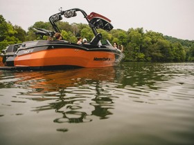 Mastercraft Xstar