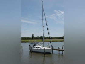Buy 2006 Hunter 41 Deck Salon