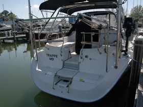 2006 Hunter 41 Deck Salon