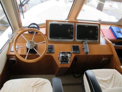 2009 Hardy Commodore 42