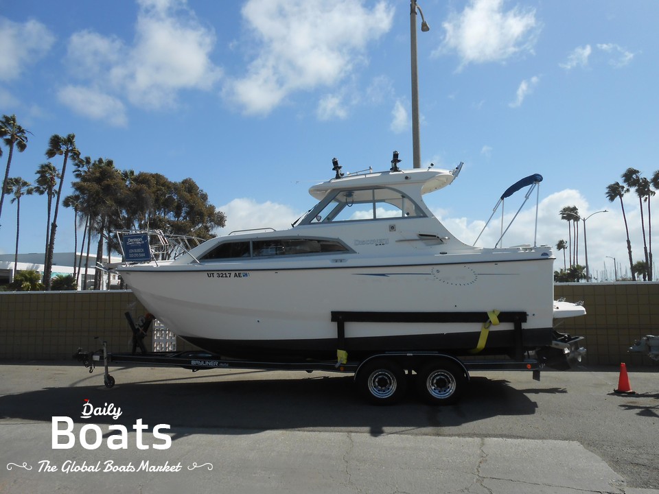 2007 Bayliner Discovery 246 for sale. View price, photos and Buy 2007