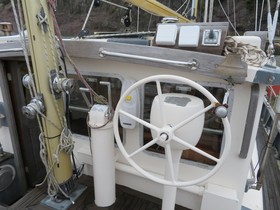 1981 Fisher Motor Sailor