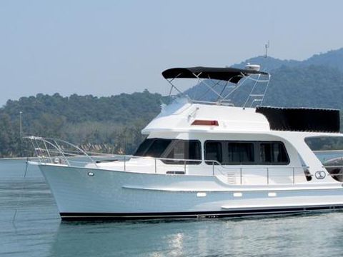 Integrity Yachts 360 Fly