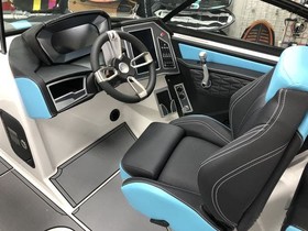 2022 Mastercraft X24