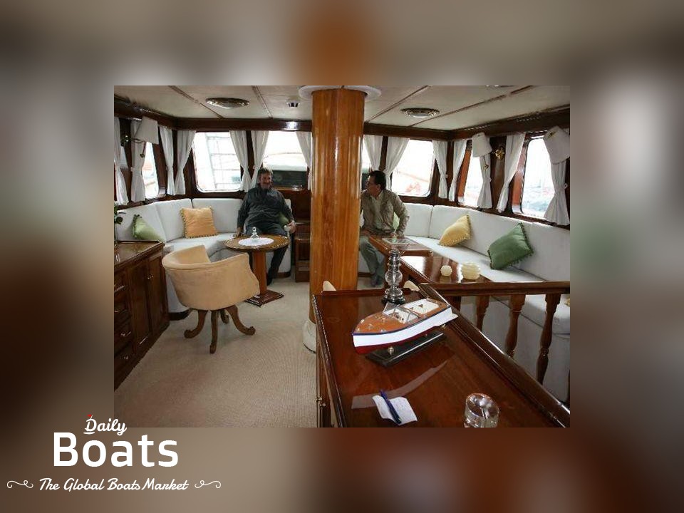 1962 Pilothouse Yarrow & Co. for sale. View price, photos and Buy 1962