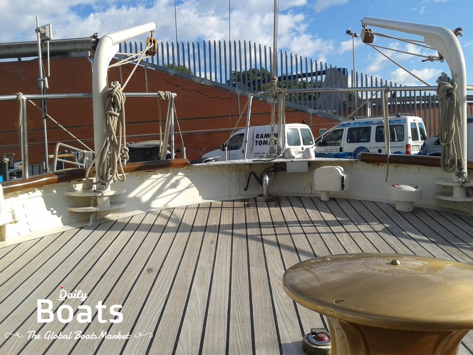 1962 Pilothouse Yarrow & Co. for sale. View price, photos and Buy 1962