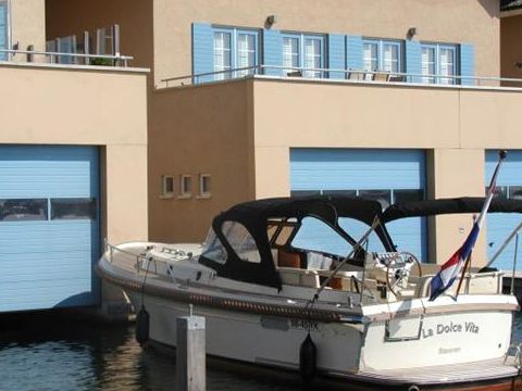 Købe 2005 Intercruiser 29