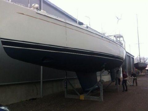 2007 Outbound 46 for sale