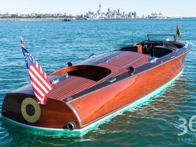 2002 Hacker-Craft 30' Runabout for sale