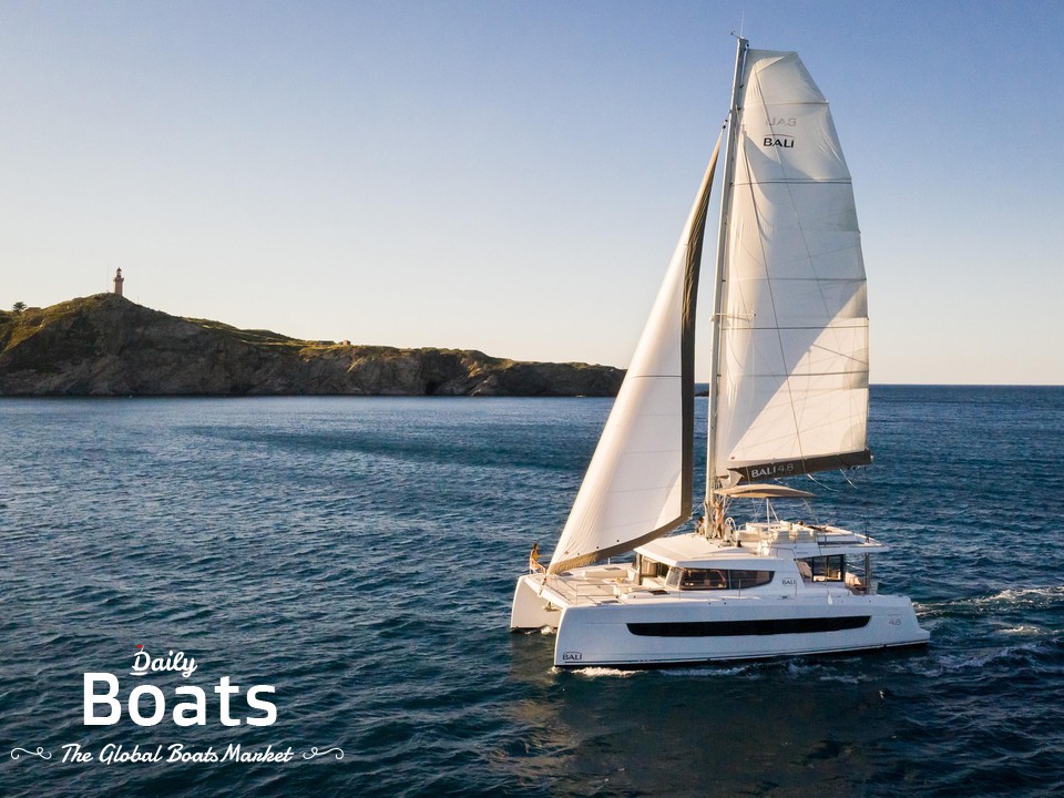 The Top 5 Reasons to Own a Sailing Catamaran