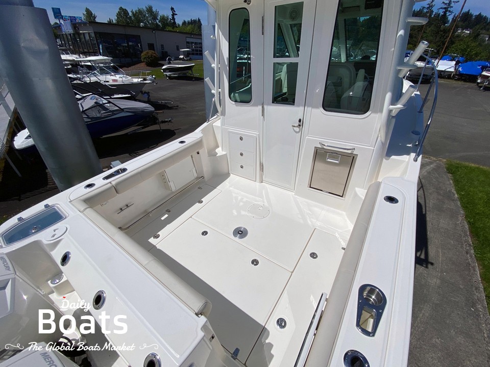 2022 Boston Whaler 285 Conquest Pilothouse for sale. View price, photos