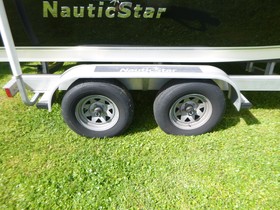 2018 NauticStar 2102Xs Legacy