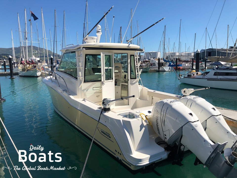 2020 Boston Whaler 315 Conquest Pilothouse for sale. View price, photos