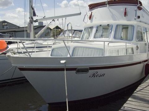 Debo 1080 Flybridge