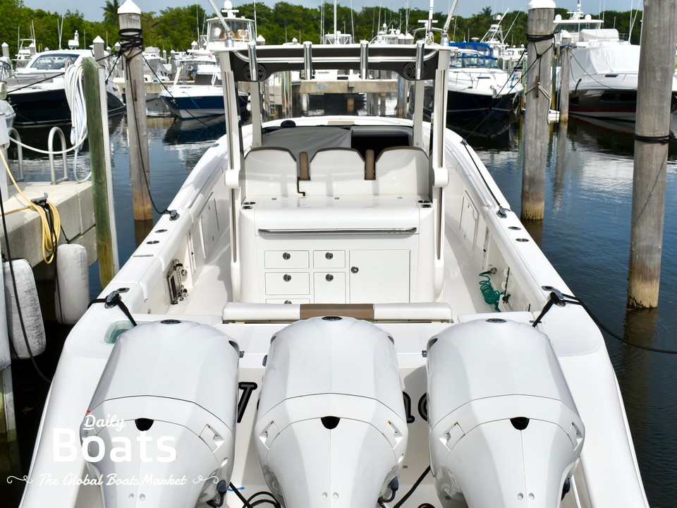 2016 Edgewater 368Cc