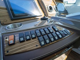 2016 Cruisers Yachts 45 Cantius kaufen