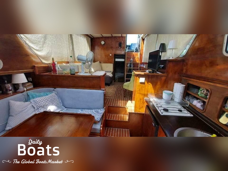 1993 Van der Valk Valkkruiser Content 1200 for sale. View price, photos