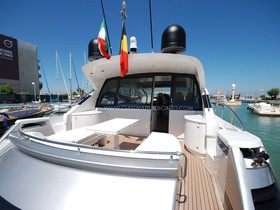 2007 Pershing 62