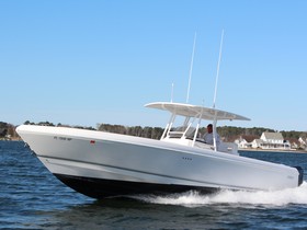 2008 Intrepid 370 Open