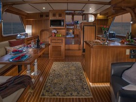 Купити 2021 Helmsman Trawlers 38E