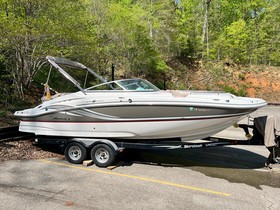 Hurricane Sundeck 2400 Io