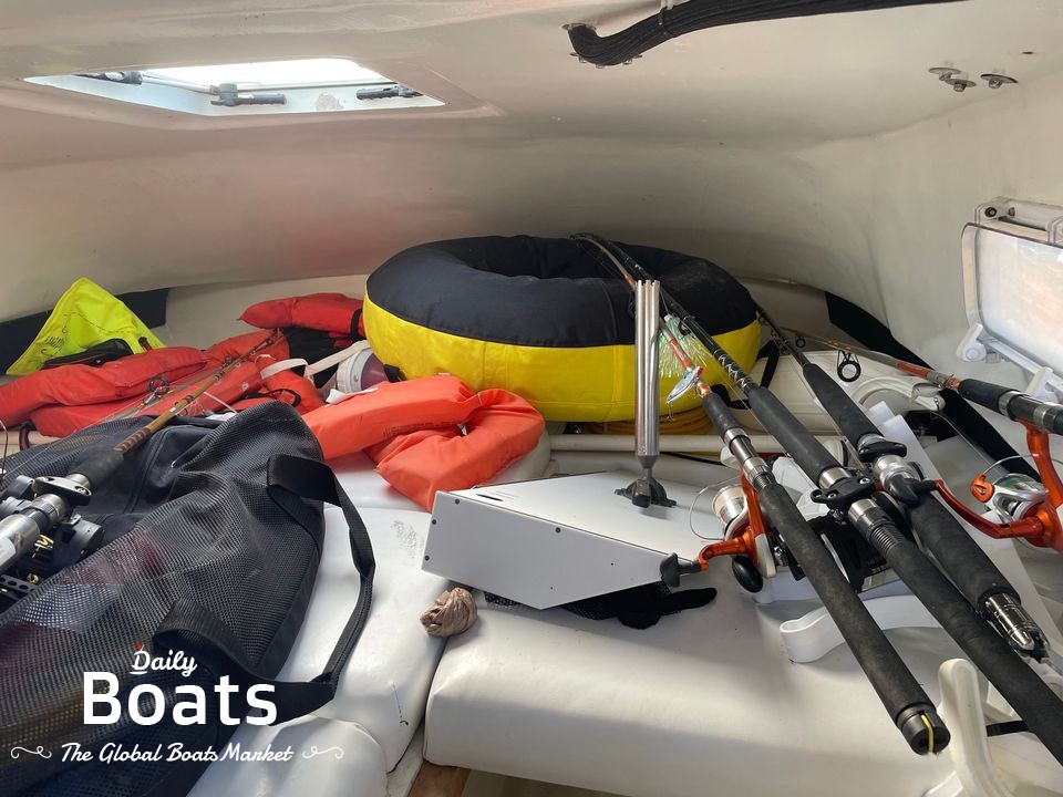 1997 Glacier Bay 252 Cuddy Cabin for sale. View price, photos and Buy