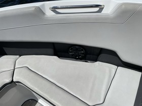 Buy 2018 Rinker Q5 Ob
