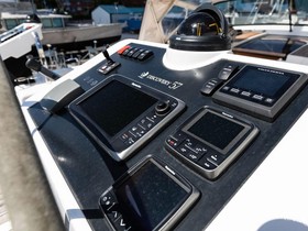 Buy 2012 Discovery 57